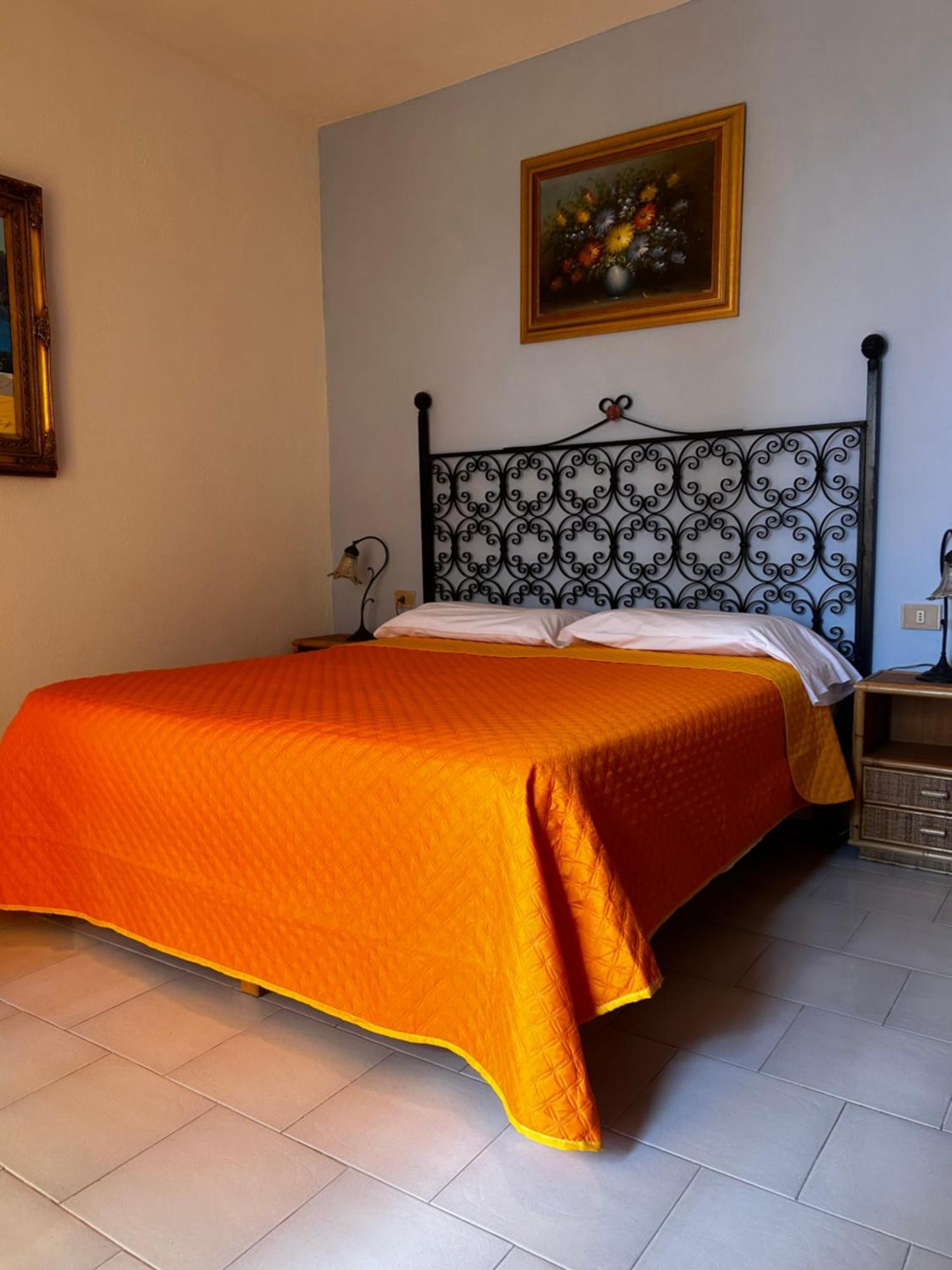 Hotel Punto Azzurro Forio  Exterior photo
